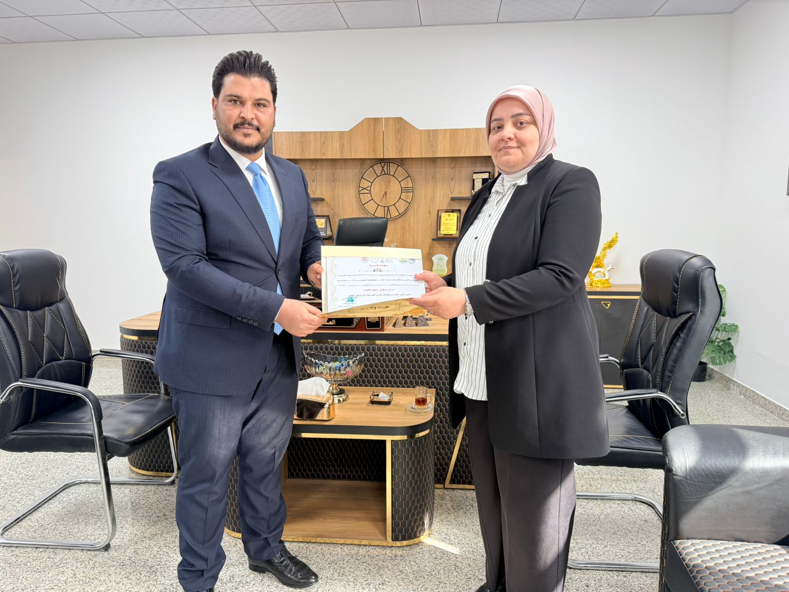 A Scientific Seminar Discusses the Role of Social Media in the Success of Entrepreneurial Projects