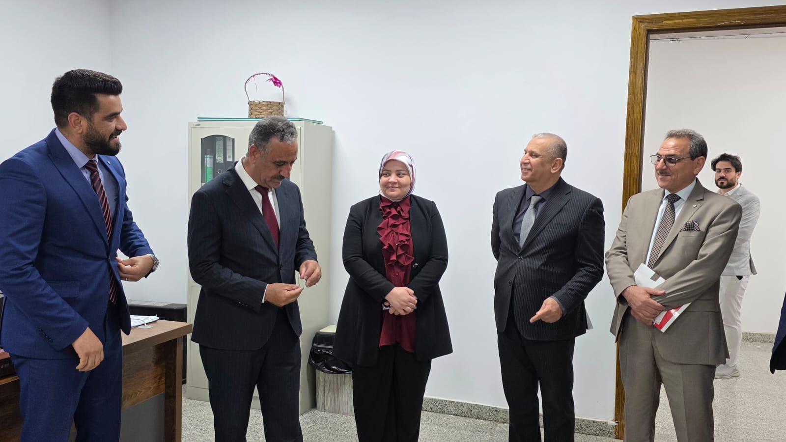 University President Inspects the College of Education, Reaffirming Support for Developing the Educational Environment and Enhancing Quality