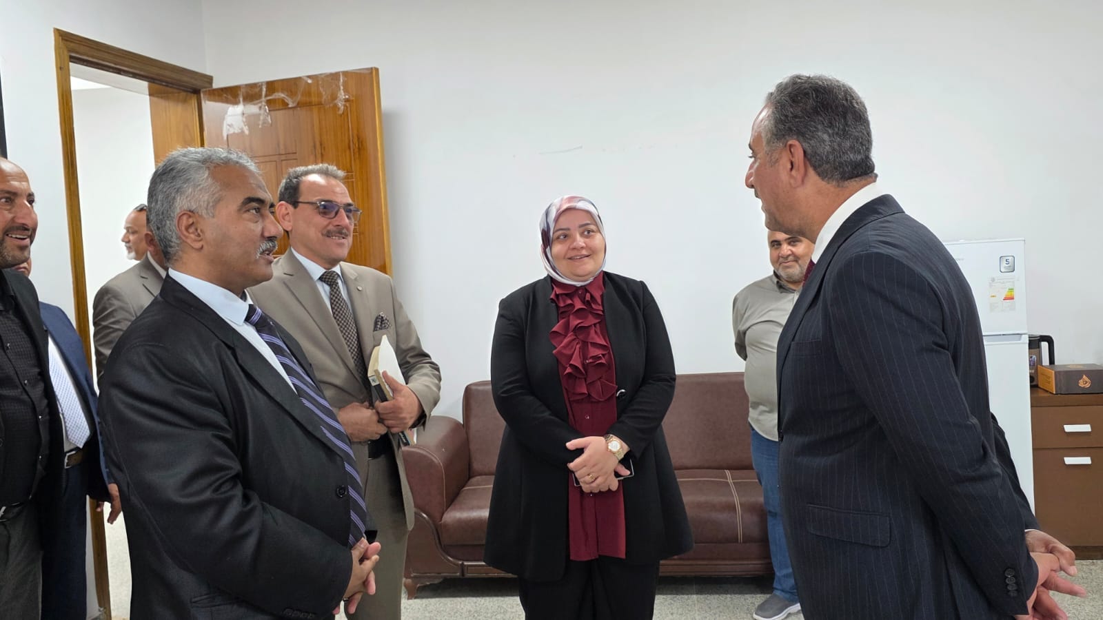 University President Inspects the College of Education, Reaffirming Support for Developing the Educational Environment and Enhancing Quality