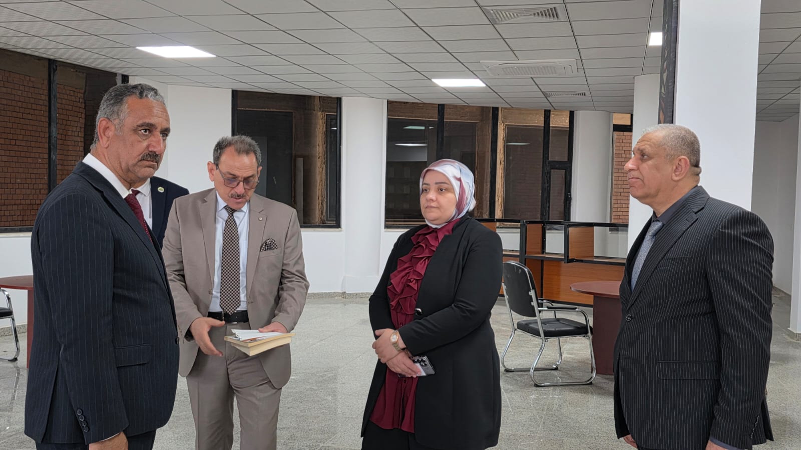 University President Inspects the College of Education, Reaffirming Support for Developing the Educational Environment and Enhancing Quality