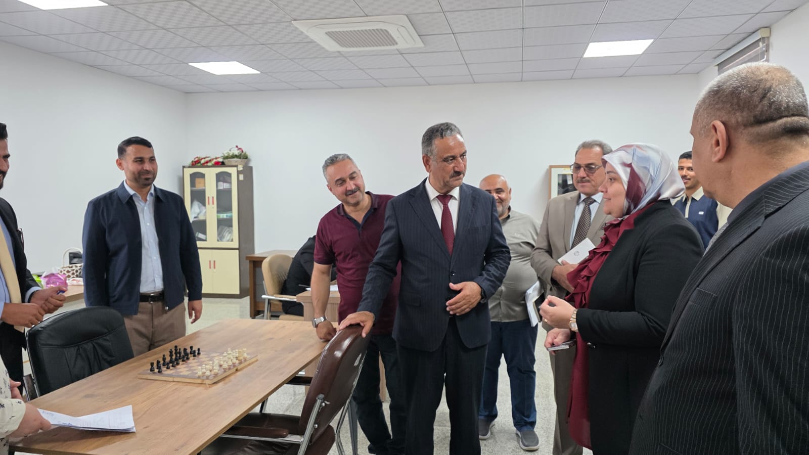 University President Inspects the College of Education, Reaffirming Support for Developing the Educational Environment and Enhancing Quality