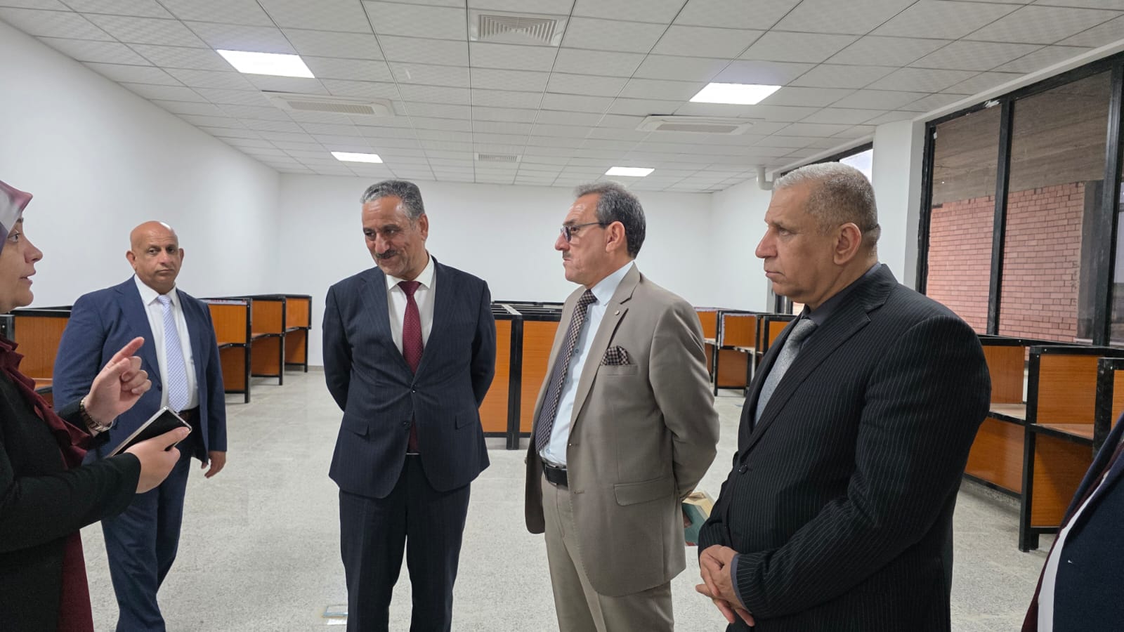 University President Inspects the College of Education, Reaffirming Support for Developing the Educational Environment and Enhancing Quality
