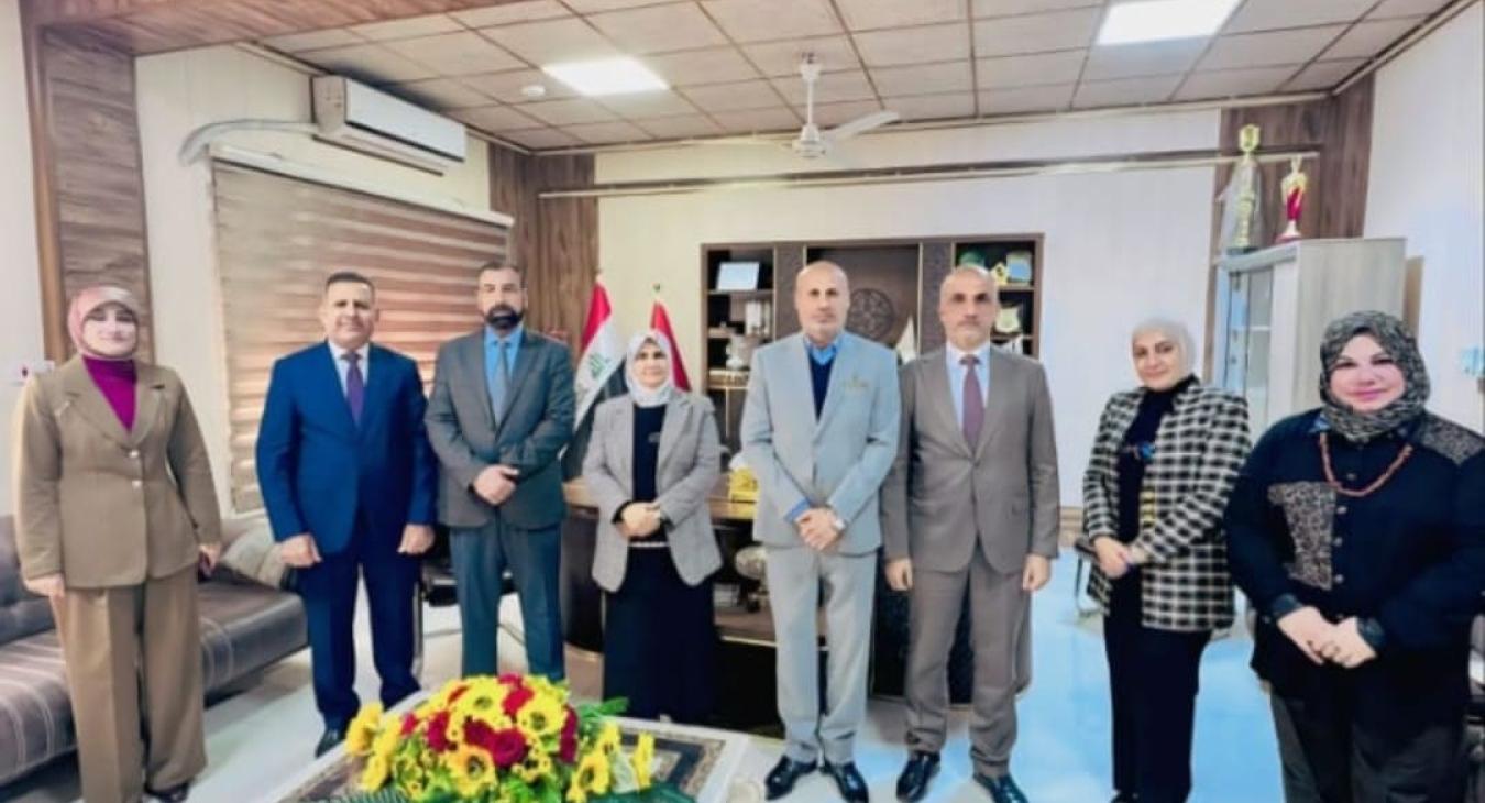 Participation in the Ministerial Committee for the Establishment of Postgraduate Programs