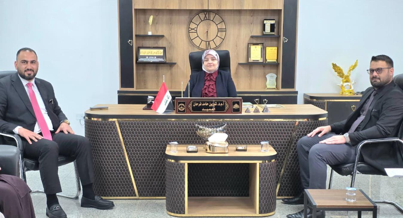 Dean of the College of Education Receives the University Psychological Counseling Division