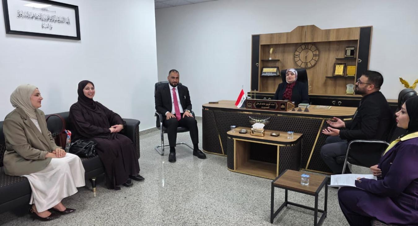 Dean of the College of Education Receives the University Psychological Counseling Division