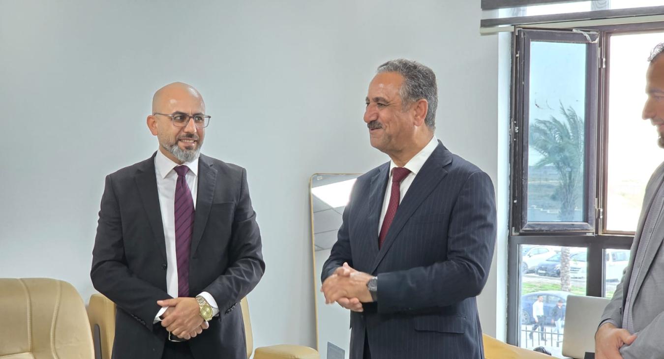 University President Inspects the College of Education, Reaffirming Support for Developing the Educational Environment and Enhancing Quality