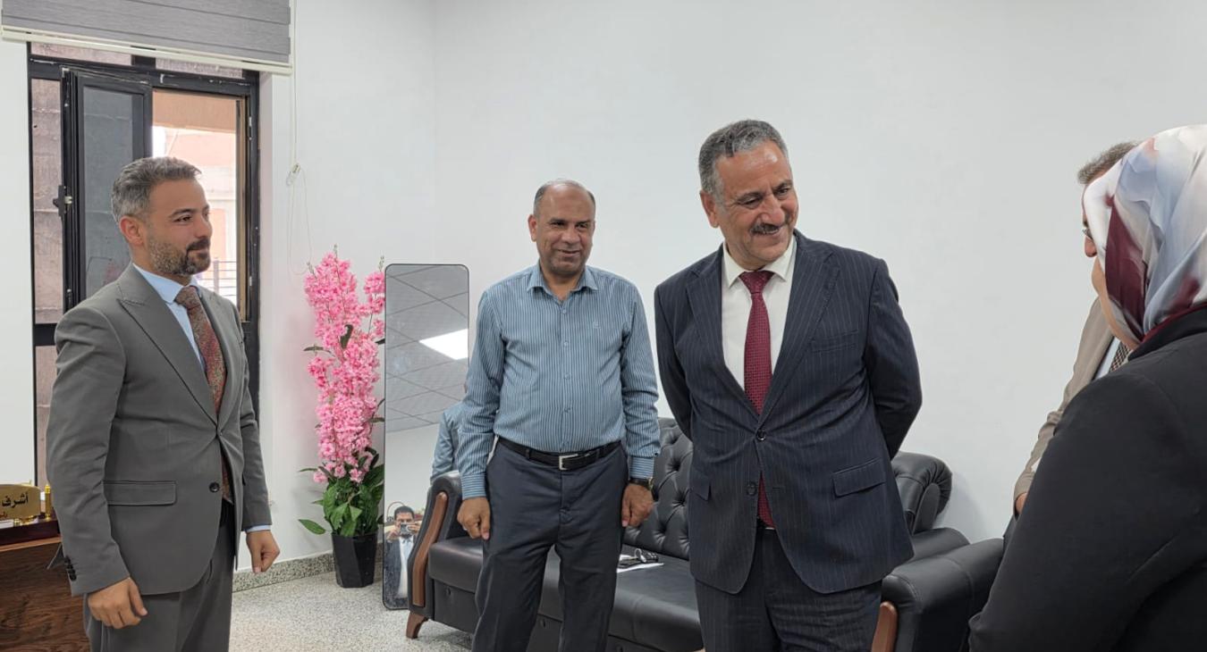 University President Inspects the College of Education, Reaffirming Support for Developing the Educational Environment and Enhancing Quality
