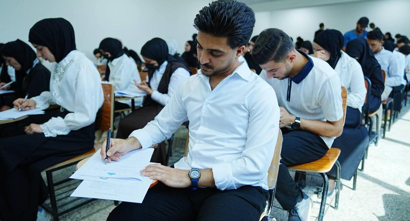President of the University of Fallujah Conducts Field Inspection of Final Examinations for First-Year Students at the Colleges of Education and Information Technology