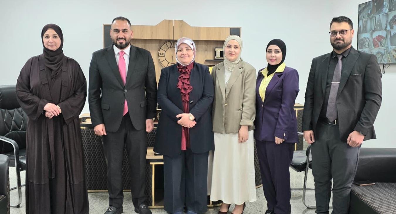 Dean of the College of Education Receives the University Psychological Counseling Division