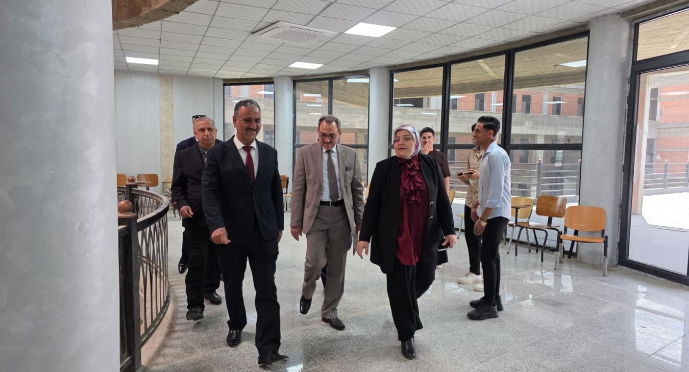 University President Inspects the College of Education, Reaffirming Support for Developing the Educational Environment and Enhancing Quality